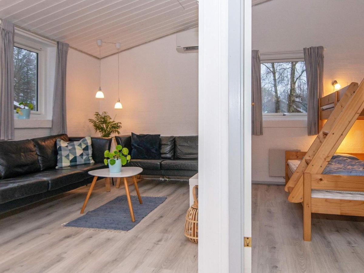 7 Person Holiday Home In Rsted Kare Esterno foto