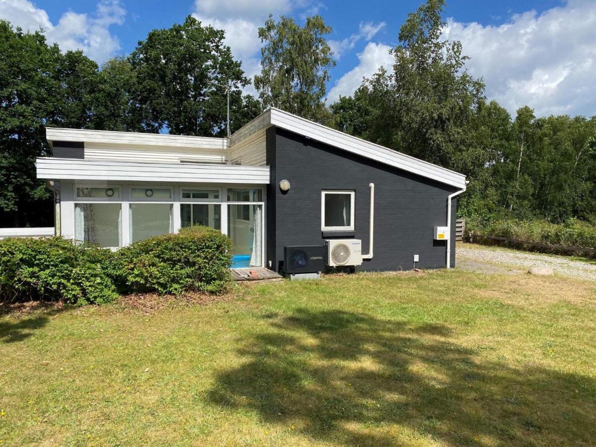 7 Person Holiday Home In Rsted Kare Esterno foto